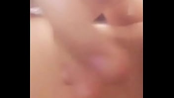 Mi Vecina Infiel. Cuando Está Sola Me Envía Videos