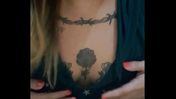 Me Desperté Caliente - hot, milf, argentina, puta - Video 1009801