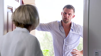 Nympho Milf Dee Williams Drags In Hung Neighbour For Big Dick Pounding Gp2688