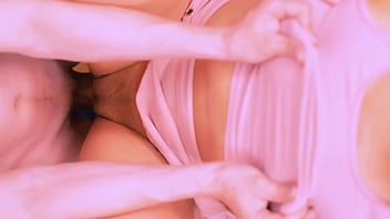 La Hijastrastrastra Era Una Chica Muy Coqueta Que Siempre Se Movía De Manera Provocativa, Lo Que Lo Hacía Desearla Más Y Más Cada Día.