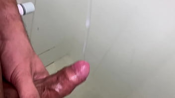 Gozando Muito No Banheiro - cum, bathroom, masturbation, solo, masturbate, penis, punheta, gozando, rola, banheiro, pica - Video 1038813