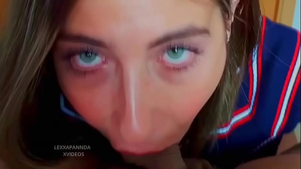 Chica Con Ojos Increibles Me Chupa La Polla Y Me Corro En Sus Ojos