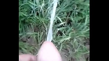 Me Thats It - Man, Outdoors, Pee, Piss, Grass, Urination, Desperation - Pissing - 2025 - Passionate - Session - Video 1033230