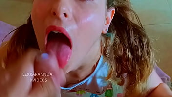 Hermanastra De Ojos Verdes Me Hace Una Mamada Increible