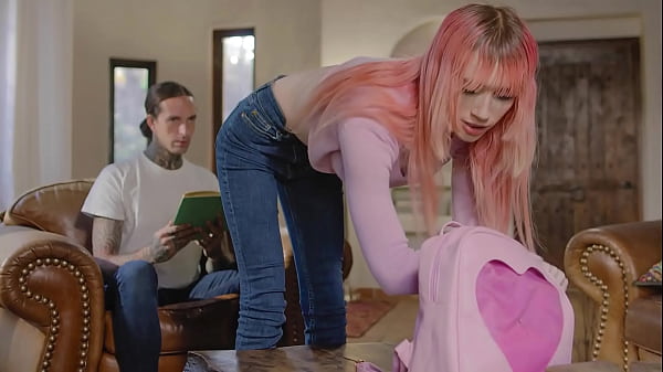 I Caught My Stepbrother Looking At My Ass, Did He Want To Fuck Me?