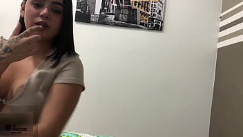 Hermanastra Caliente En Short Con Ganas De Sexo Historia Completa