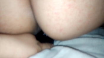 Amateur Toxic Montando Consolador