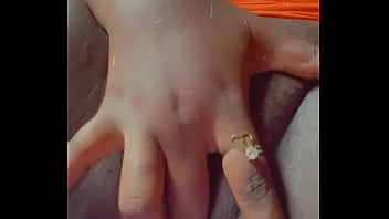 Bigbee Gets Turned And Starts Touching Herself. Bigbee142