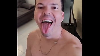 Calebe Lek Soltando Porra Quente