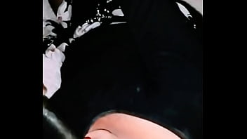 Mi Amigo Ronald Vino A Verme Y Aprovecho Que Estaba Acostada Para Pasarme Su Pene