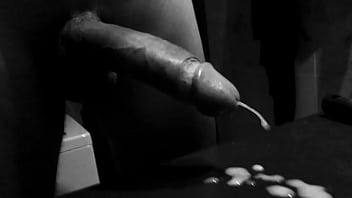 Hands Free Cumming - cumshot, big-cock - Video 959212