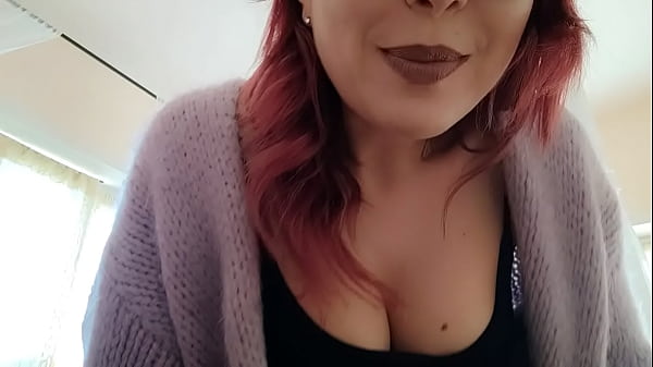 Stepmom Knows How To Turn You On