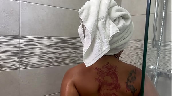 Stepmom Shares Bed And Gets Anal Sex