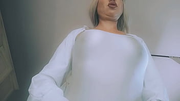 Chantal Channel As A Great Dancer With Ballerina' Dress