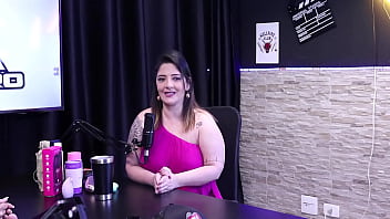 Ela Se Considera Demissexual, E Sobre Um Relacionamento Saudável... - Thais Plaza Sexóloga (sheer/red)