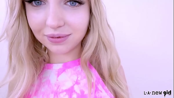 Gorgeous Blonde With Long Hair Sucks Big Cock