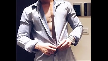 佑 - 肌肉, 西裝 - Unknown - 2025 - Amazing - Show - Video 904248