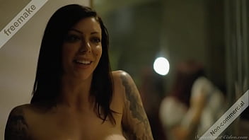 Tana Lea Mostrando Que Até No Banheiro Ela Faz Valer.