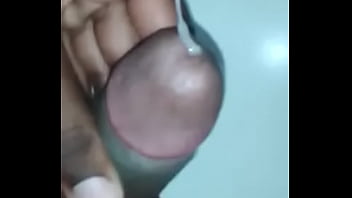 Negro Jalándosela Y Con Leche