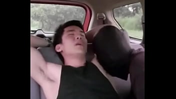 Smuttified.com | Laguna Tripper Rm Worshipping