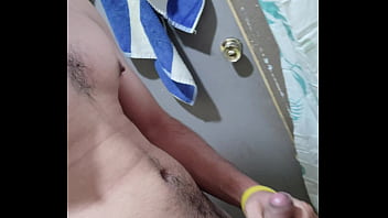 Me Desnudo Y Me La Jalo Bien Rico
