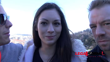 Arwen Gold In Double Anal Threesome Sz1200