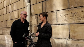 Cute Parienne Gets Fucked Ard By Boyfriend And Stranger