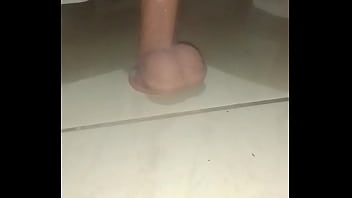 Sentado En Dildo De Frente, Tanga Hetero Curioso Pasivo