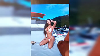 Jerk Off To Mayara Della Vega