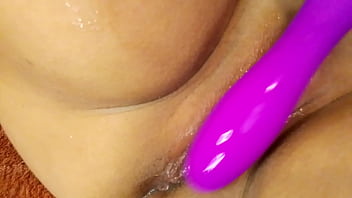 Soy Latina Y Me Gusta Mucho Que Me Escuchen Gemir Mientras Me Masturvo