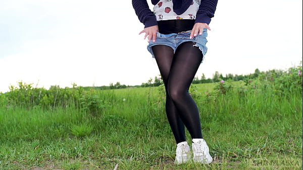 398 Perfect Ass In Pantyhose Outdoors [4k]
