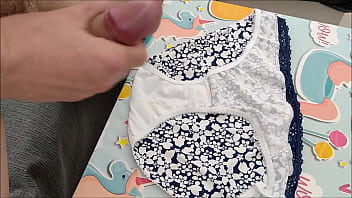 Corrida En Bragas De Mi Vecina 54