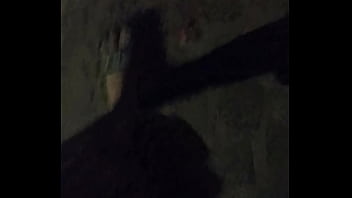 Batendo Punheta Na Rua - rua, punheta, roludo - Video 849344