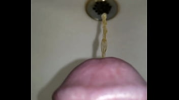 Slowmo Close Up Piss