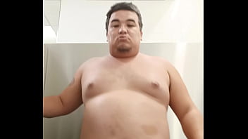 Maturbation And Showing My Fat Ass Off