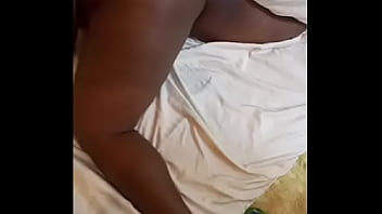 Missthickncurvyp Showing Off That Sexy Body.