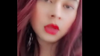 Rica Trans Culona Modelando Y Esperando A Su Amigo