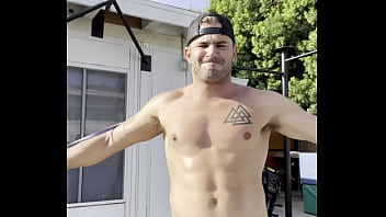 Nathan Bronson - Outdoor, Fitness, Workout - Workout - 2025 - Amazing - Show - Video 818572