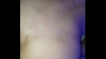 Mirando Como Se Cojen A Mi Mujer . Yo Grabo