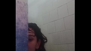 Puta Novia Argentina En El Agua