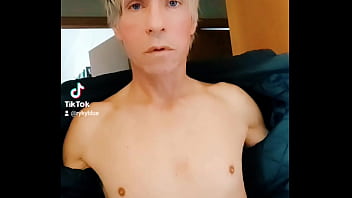 Eric Star - Young, Solo, Twink, Soloboy, Gay-sex - Gay - 2025 - Passionate - Experience - Video 715535