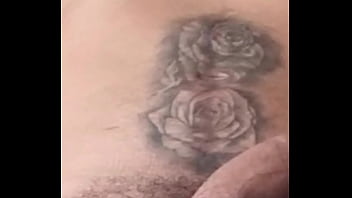 Batendo Uma Punheta De Madrugada Até Gozar