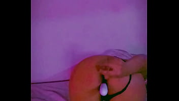 Jugando Con Mi Dildo Y Vibrador Al Mismo Tiempo (doble Penetracion)