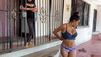 Que Rica Polla Tiene Ese Hombre Que Me Provoca Mamarcela Hasta Que Se Venga En Mi Boca