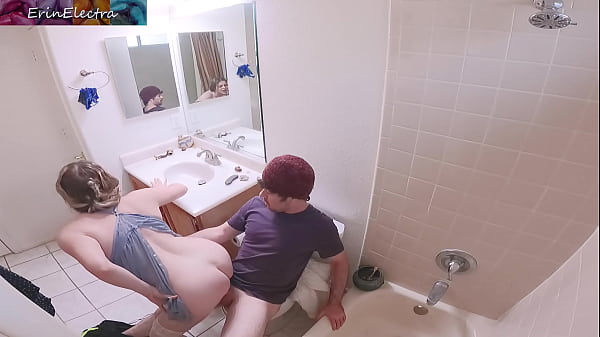 Masturbating Stepmom In The Bathroom Invites Stepson In For Sex