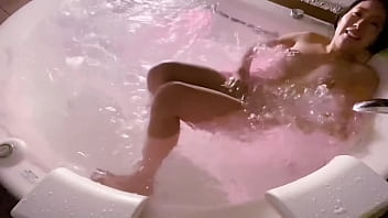 I Hid My Nipple With A Shell.