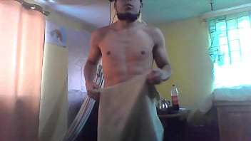 Mi Pene Saliendo De La Ducha