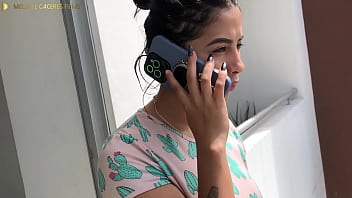 Madrastra Culona Da El Mejor Regalo De Cumpleaños - Enorme Culo