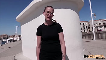 Arianna, Milf Très Coquine Qui Adore Le Sexe