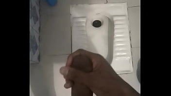 Fuck My Girlfriend In Toilet